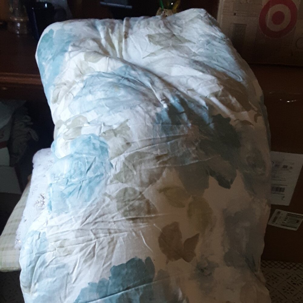 Pier 1 Gorgeous KING Multicolor Floral Duvet Insert - Picture 5 of 6